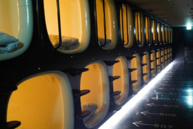 Capsule hotel